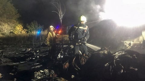 Cae avión militar en Ucrania dejando un saldo de 20 muertos