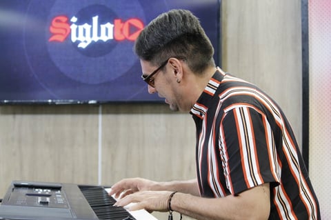  El Siglo de Torreón y reconocidos cantantes de la Comarca Lagunera recordaron a José José a un año de su muerte 
