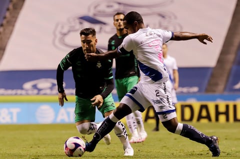 Santos Laguna vence 2-0 al Puebla