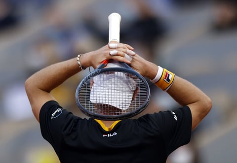 El domingo, el español, segundo de la siembra, se medirá a Novak Djokovic, el número uno, o a Stefanos Tsitsipas, el quinto, que en la segunda semifinal se disputan el boleto para encarar a Nadal. La final de mujeres se jugará el sábado, y tiene como protagonistas a la polaca Iga Swiatek, de 19 años, y a la estadounidense Sofia Kenin, de 21.