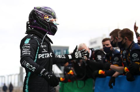 Hamilton gana el GP de Eifel; iguala en triunfos en F1 a Schumacher