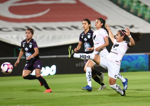 Caen las Guerreras ante Pachuca