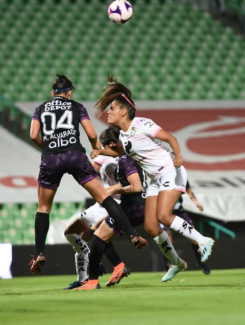 Caen las Guerreras ante Pachuca