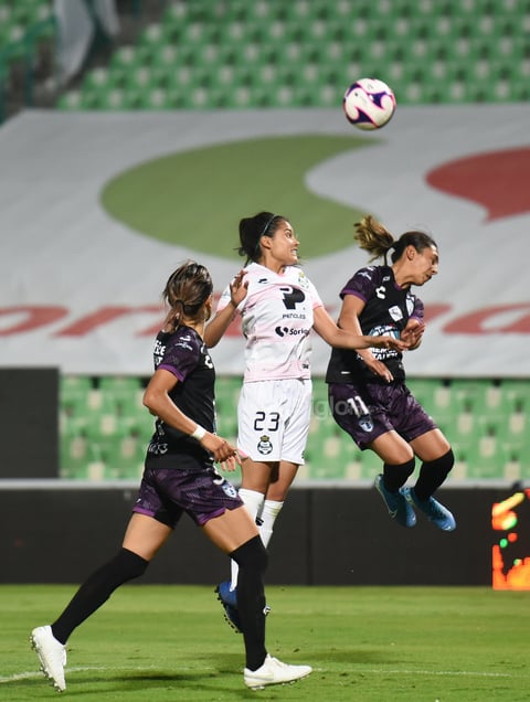 Caen las Guerreras ante Pachuca