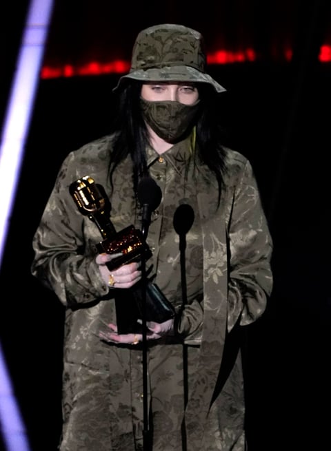 Entregan Premios Billboard 2020