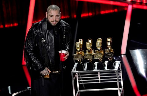 Entregan Premios Billboard 2020