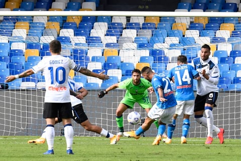 El delantero mexicano sumó su tercer partido como titular en el actual torneo de Serie A 