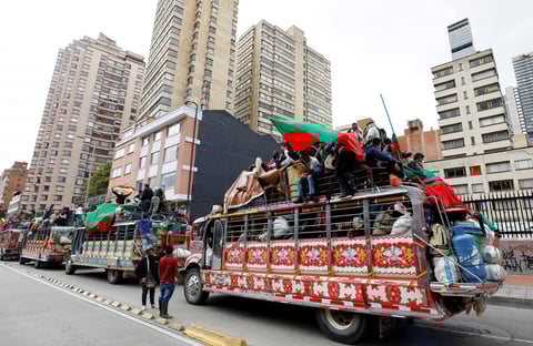 Sindicatos y movimientos sociales colombianos llevan a cabo una jornada nacional de protesta