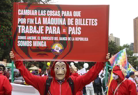 Sindicatos y movimientos sociales colombianos llevan a cabo una jornada nacional de protesta