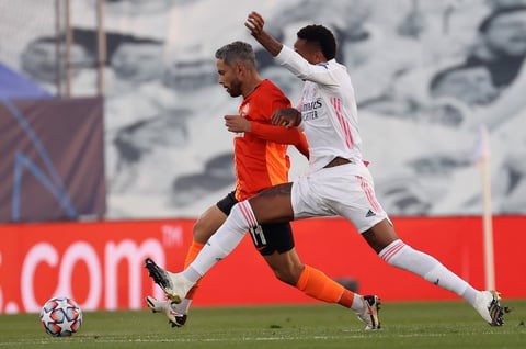 El Shakhtar Donetsk hizo buena su amplia ventaja de tres goles en la primera mitad 