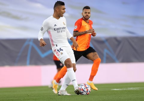El Shakhtar Donetsk hizo buena su amplia ventaja de tres goles en la primera mitad 