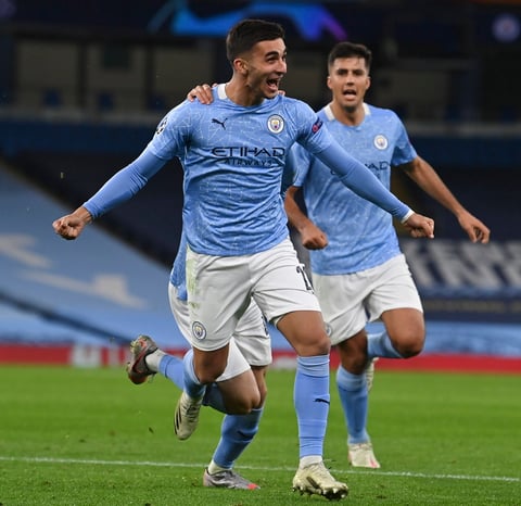 Porto y el 'Tecatito' Corona caen ante el Manchester City en Champions League