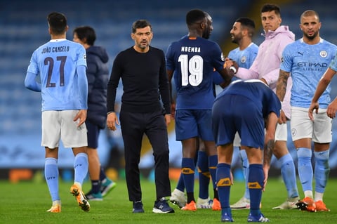 Porto y el 'Tecatito' Corona caen ante el Manchester City en Champions League