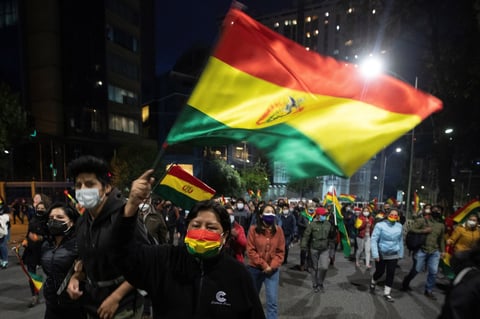 Espera Bolivia cómputo final para confirmar regreso del MAS al poder
