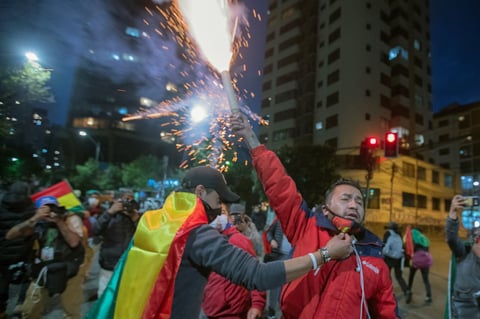 Espera Bolivia cómputo final para confirmar regreso del MAS al poder