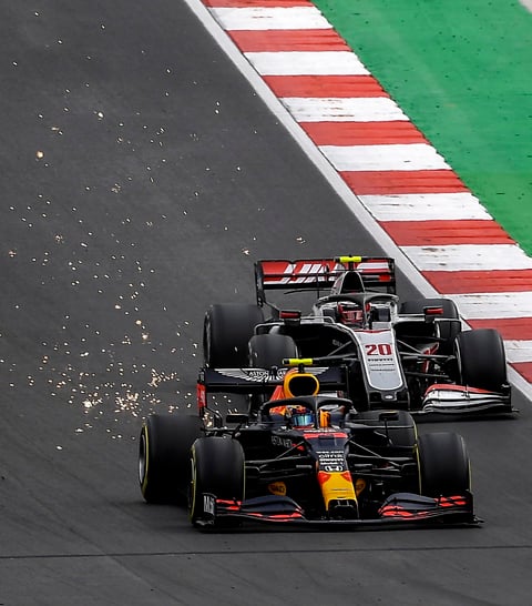 Hamilton se lleva el Gran Premio de Portugal y supera en triunfos a Schumacher