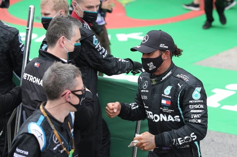 Hamilton se lleva el Gran Premio de Portugal y supera en triunfos a Schumacher