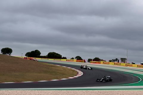 Hamilton se lleva el Gran Premio de Portugal y supera en triunfos a Schumacher