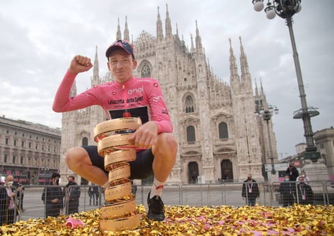 Tao Geoghegan Hart se corona campeón del Giro de Italia