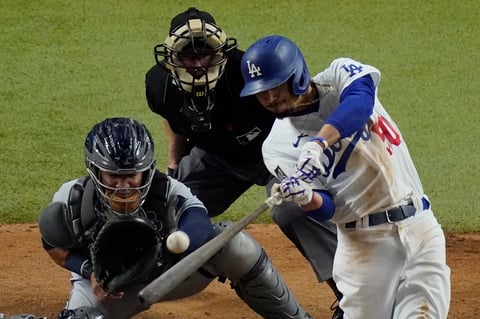 Julio Urías y Víctor González le dan la Serie Mundial a los Dodgers