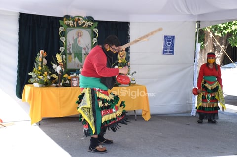Mantienen tradición de reliquia a San Judas Tadeo durante pandemia en Torreón