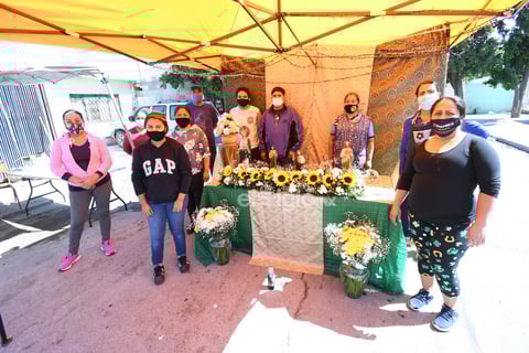 Mantienen tradición de reliquia a San Judas Tadeo durante pandemia en Torreón