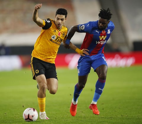 Wolverhampton gana duelo de Premier League ante Crystal Palace