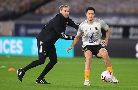 Wolverhampton gana duelo de Premier League ante Crystal Palace