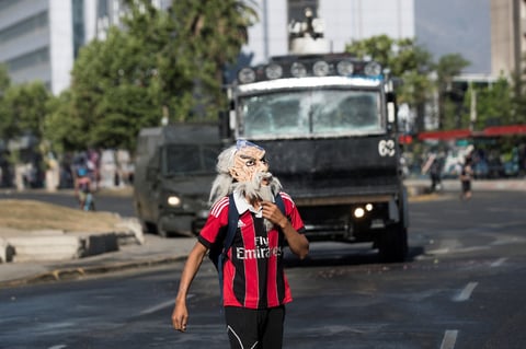 Vuelven las protestas en Chile tras aprobar histórico plebiscito