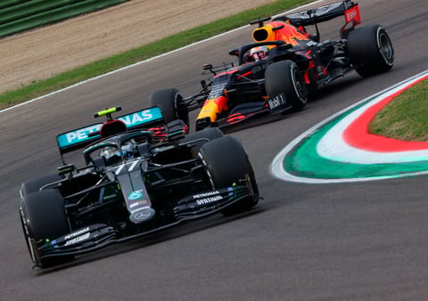 Se impone Hamilton en Gran Premio de Emilia Romaña; 'Checo' Pérez finaliza en sexto
