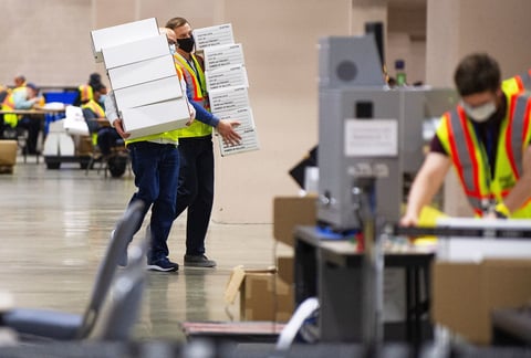 Mientras los estados cuentan los votos, Estados Unidos espera saber si Donald Trump o Joe Biden fue el ganador de la Presidencia