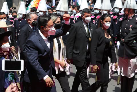 Luis Arce fue investido este domingo como nuevo presidente de Bolivia para los próximos cinco años