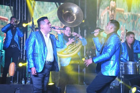 Por otro lado, Moreno comentó que la Poderosa Banda Rancho Grande nació en Lerdo, Durango, hace ocho años, tiempo en el que han logrado muchas satisfacciones gracias a su propuesta musical.