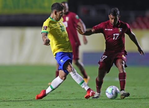 Brasil mantiene el liderato en Conmebol tras vencer a Venezuela