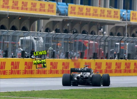 'Checo' Pérez queda en segundo en Gran Premio de Turquía