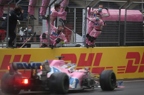 'Checo' Pérez queda en segundo en Gran Premio de Turquía