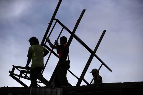 Hundimiento destruye más de 30 casas en Costa Rica