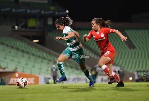 Santos Laguna vs Toluca, Femenil GUARDIANES 2020 J17


 Santos Laguna vs Toluca, Femenil GUARDIANES 2020 J17
