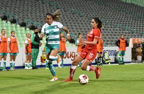 Santos Laguna vs Toluca, Femenil GUARDIANES 2020 J17


 Santos Laguna vs Toluca, Femenil GUARDIANES 2020 J17