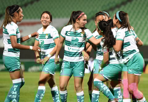 Santos Laguna vs Toluca, Femenil GUARDIANES 2020 J17


 Santos Laguna vs Toluca, Femenil GUARDIANES 2020 J17