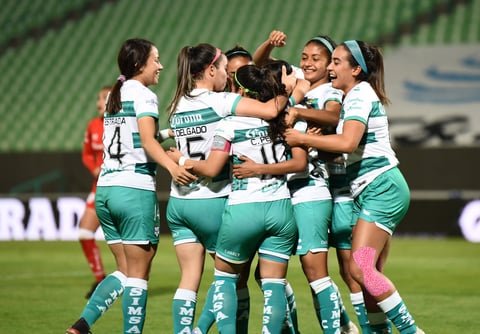 Santos Laguna vs Toluca, Femenil GUARDIANES 2020 J17


 Santos Laguna vs Toluca, Femenil GUARDIANES 2020 J17