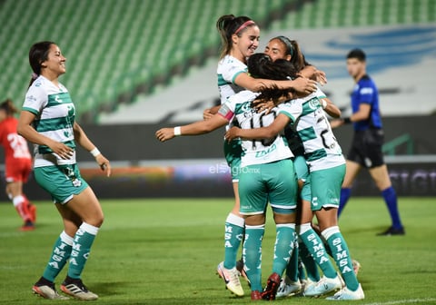 Santos Laguna vs Toluca, Femenil GUARDIANES 2020 J17


 Santos Laguna vs Toluca, Femenil GUARDIANES 2020 J17