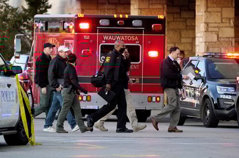 Tiroteo en centro comercial de Wisconsin deja ocho heridos