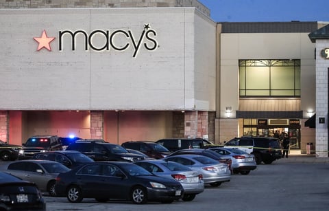 Tiroteo en centro comercial de Wisconsin deja ocho heridos