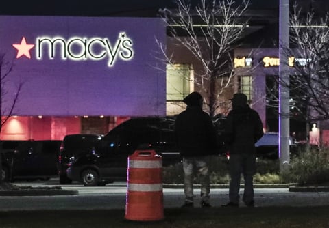 Tiroteo en centro comercial de Wisconsin deja ocho heridos