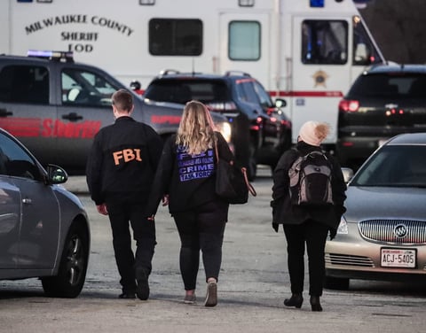 Tiroteo en centro comercial de Wisconsin deja ocho heridos