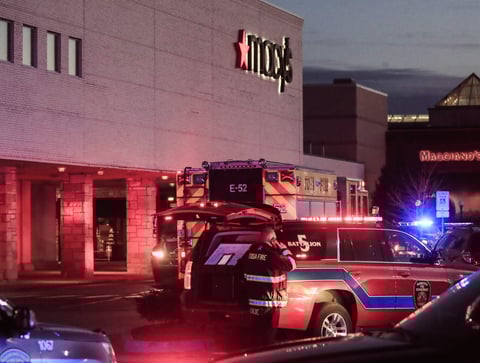 Tiroteo en centro comercial de Wisconsin deja ocho heridos