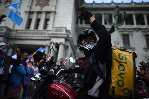 Protestan nuevamente contra el presidente y el Congreso de Guatemala