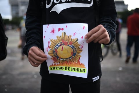 Protestan nuevamente contra el presidente y el Congreso de Guatemala