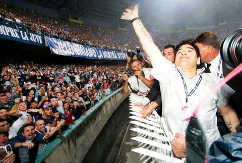 Muere la leyenda del futbol, Diego Armando Maradona